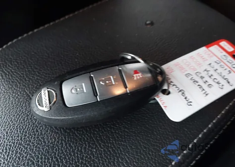 2019 Nissan Kicks S from USA, damaged, VIN 3N1CP5CU5KL565793